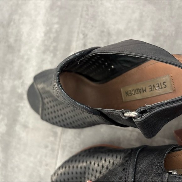 Steve Madden Heels - Picture 4 of 5